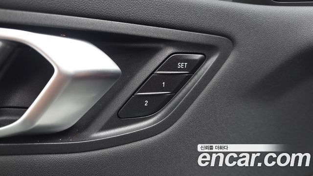 BMW 1 Series (F70) M135 xDrive 2025 — фото 27