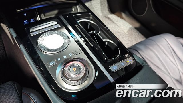 Genesis G80 (RG3) Gasoline 2.5 Turbo AWD 2022 — фото 9