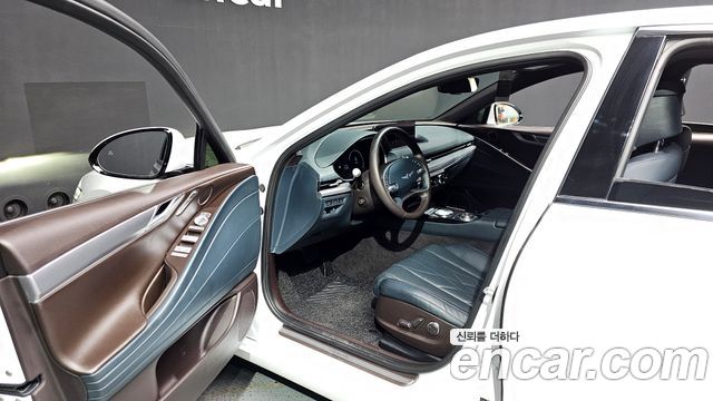 Genesis G80 (RG3) Gasoline 2.5 Turbo AWD 2022 — фото 10