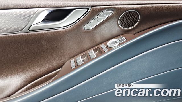 Genesis G80 (RG3) Gasoline 2.5 Turbo AWD 2022 — фото 18