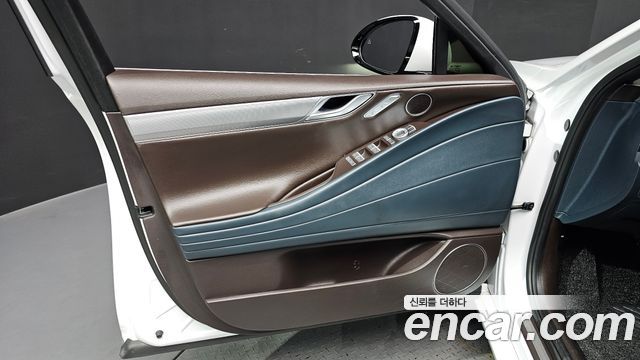 Genesis G80 (RG3) Gasoline 2.5 Turbo AWD 2022 — фото 24