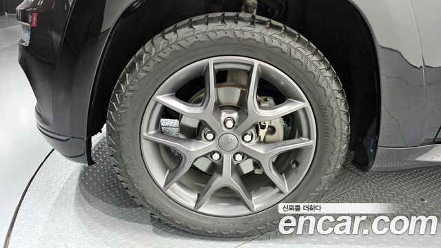 Jeep Grand Cherokee 3.6 Limited-X WK2 2020 — фото 5