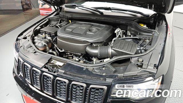 Jeep Grand Cherokee 3.6 Limited-X WK2 2020 — фото 6