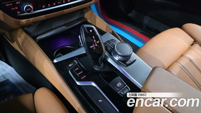 BMW 5 Series (G30) 520d M Sport Special Edition 2018 — фото 9