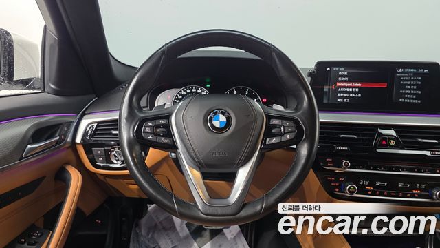 BMW 5 Series (G30) 520d M Sport Special Edition 2018 — фото 15