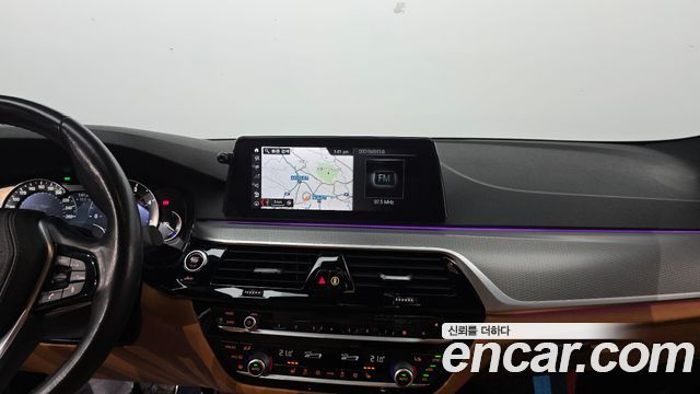 BMW 5 Series (G30) 520d M Sport Special Edition 2018 — фото 16