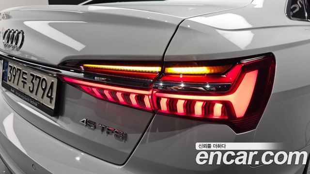 Audi A6 (C8) 45 TFSI Premium 2021 — фото 29