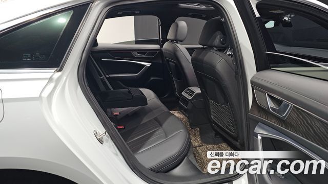 Audi A6 (C8) 45 TFSI Premium 2021 — фото 32