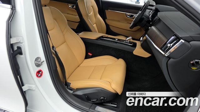 Volvo S90 B5 Ultimate Bright 2024 — фото 11
