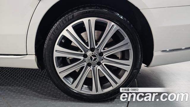 Mercedes-Benz E-Class (W213) E450 4MATIC Exclusive 2020 — фото 21