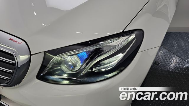 Mercedes-Benz E-Class (W213) E450 4MATIC Exclusive 2020 — фото 22
