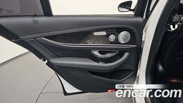 Mercedes-Benz E-Class (W213) E450 4MATIC Exclusive 2020 — фото 25