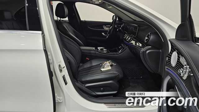 Mercedes-Benz E-Class (W213) E450 4MATIC Exclusive 2020 — фото 26