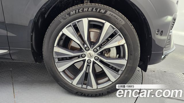 Volvo XC60 (II) B6 Inscirtion 2022 — фото 27