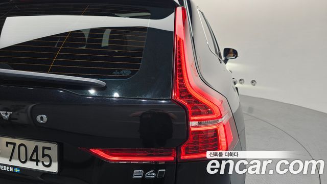 Volvo XC60 (II) B6 Inscirtion 2022 — фото 29