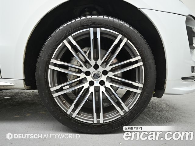 Porsche Macan 3.0 S Diesel 95B 2017 — фото 6
