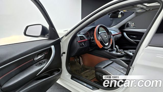 BMW 3 Series (F30) 325d Sport 2014 — фото 11