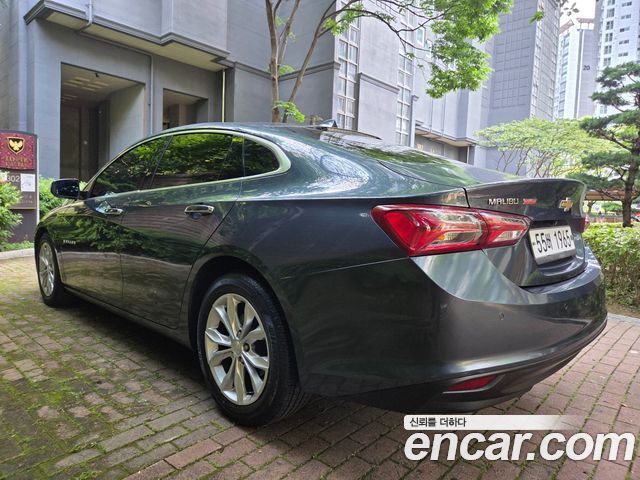 Chevrolet Malibu 1.3 Turbo Premier 2019 — фото 8