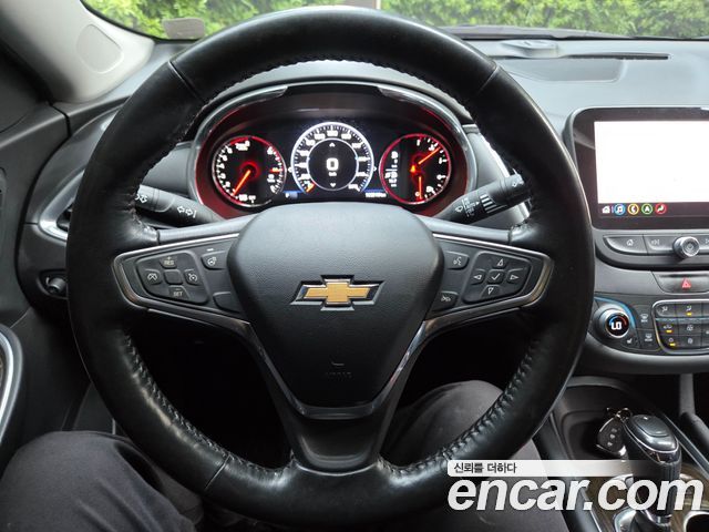 Chevrolet Malibu 1.3 Turbo Premier 2019 — фото 16