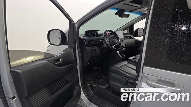 Hyundai Staria Cargo 5-Seater Modern 2022 — фото 10