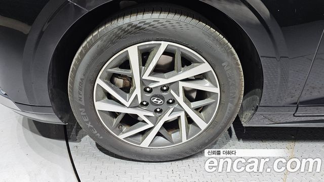 Hyundai Grandeur (GN7) 3.5 LPG 2WD (Taxi) Deluxe 2023 — фото 5