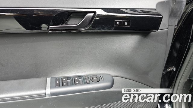 Hyundai Grandeur (GN7) 3.5 LPG 2WD (Taxi) Deluxe 2023 — фото 19