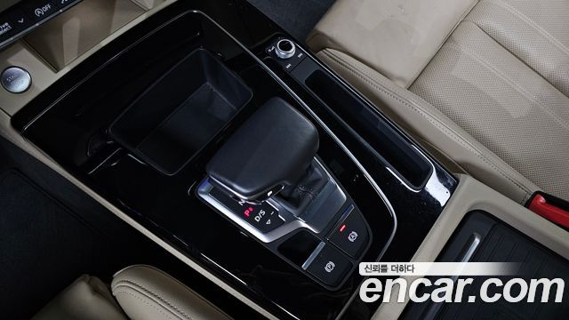 Audi Q5 (FY) 45 TFSI Quattro Premium 2021 — фото 9