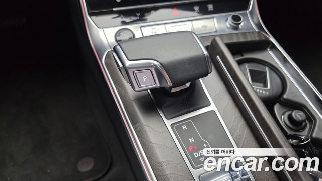 Audi A6 (C8) 45 TFSI Quattro Premium 2023 — фото 9