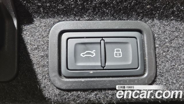Audi A6 (C8) 45 TFSI Quattro Premium 2023 — фото 18