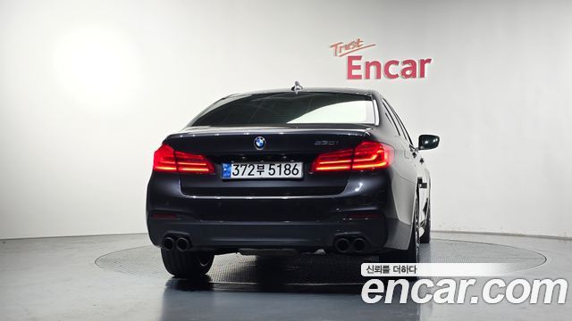 BMW 5 Series (G30) 530i M Sport Package Plus 2018 — фото 4