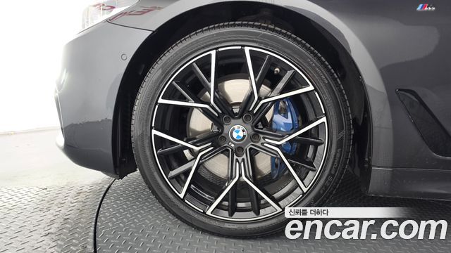 BMW 5 Series (G30) 530i M Sport Package Plus 2018 — фото 5
