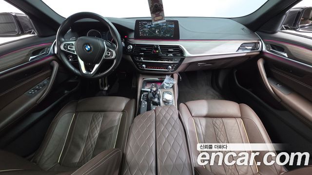 BMW 5 Series (G30) 530i M Sport Package Plus 2018 — фото 7