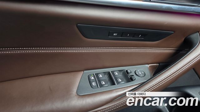 BMW 5 Series (G30) 530i M Sport Package Plus 2018 — фото 29