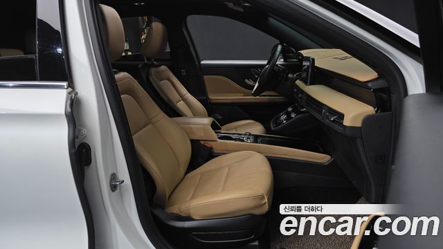 Lincoln Corsair 2.0 Reserve AWD 2022 — фото 26