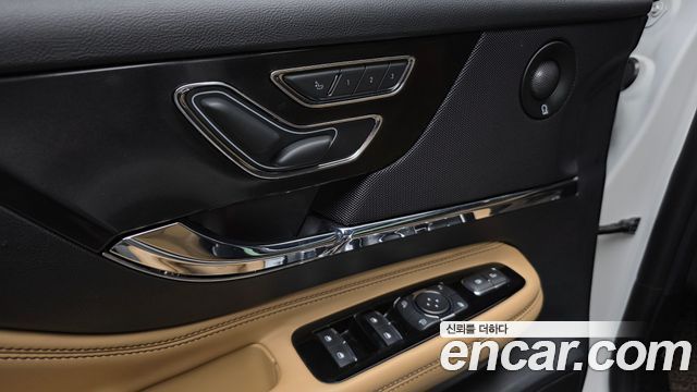 Lincoln Corsair 2.0 Reserve AWD 2022 — фото 35