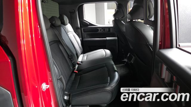 Kia Tasman 2.5T Gasoline 2WD Dynamic 2026 — фото 12