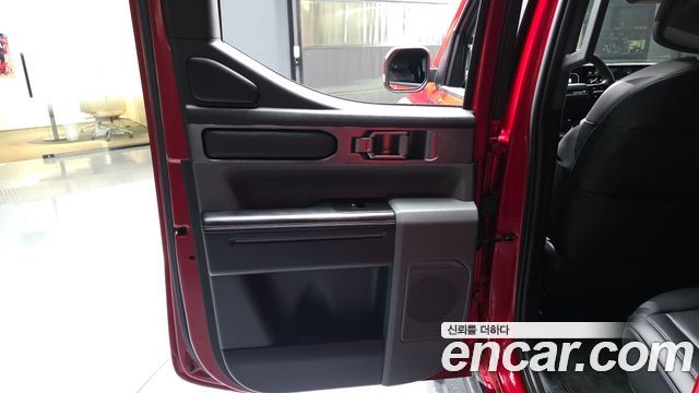 Kia Tasman 2.5T Gasoline 2WD Dynamic 2026 — фото 25