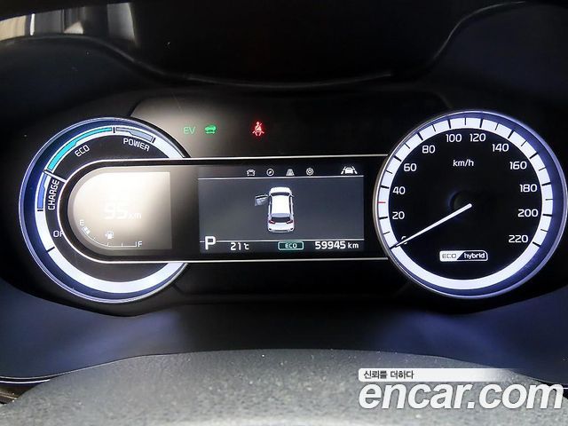 Kia Niro 1.6 HEV Prestige 2021 — фото 9