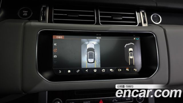 Land Rover Range Rover (IV) 5.0 SC Vogue SE 2017 — фото 15