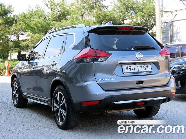 Nissan X-Trail 2.5 Smart 2WD 2018 — фото 3
