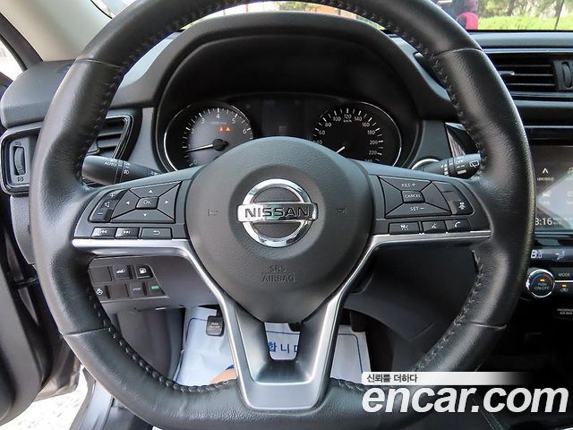 Nissan X-Trail 2.5 Smart 2WD 2018 — фото 8