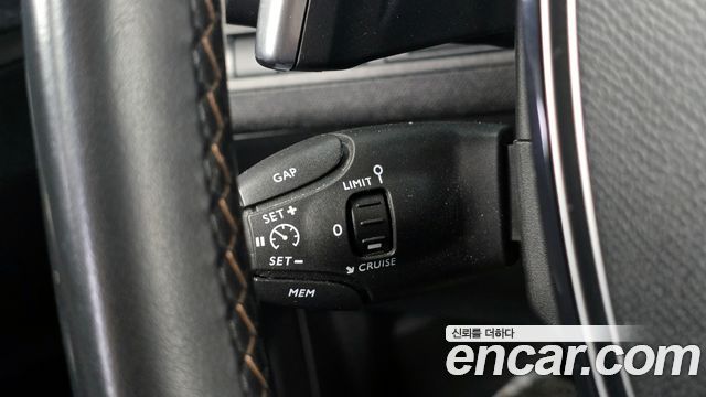 Peugeot 5008 (II) 1.5 BlueHDi GT Line 2019 — фото 15