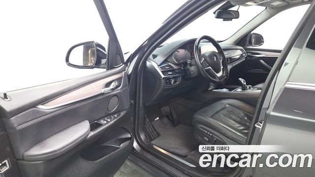 BMW X5 (F15) xDrive 30d 2017 — фото 11