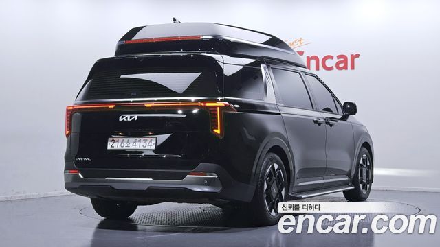 Kia Carnival (IV) Gasoline 4-Seater Hi Limousine Signature 2024 — фото 2