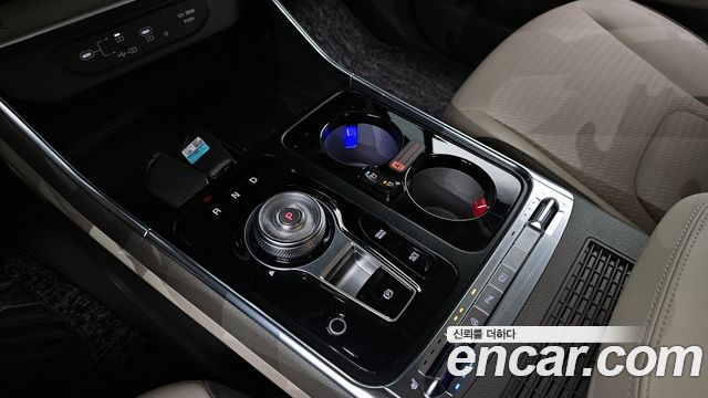 Kia Carnival (IV) Gasoline 4-Seater Hi Limousine Signature 2024 — фото 9