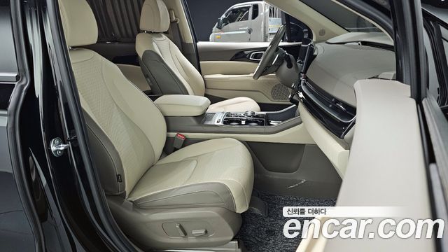 Kia Carnival (IV) Gasoline 4-Seater Hi Limousine Signature 2024 — фото 16