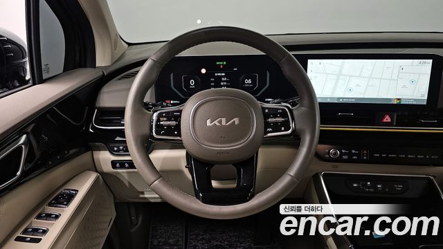 Kia Carnival (IV) Gasoline 4-Seater Hi Limousine Signature 2024 — фото 17