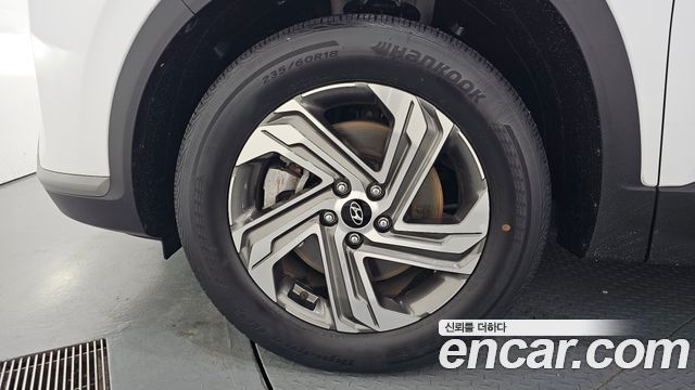 Hyundai Santa Fe Gasoline 2.5T 2WD Prestige 2021 — фото 5