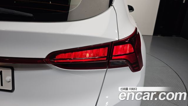 Hyundai Santa Fe Gasoline 2.5T 2WD Prestige 2021 — фото 23