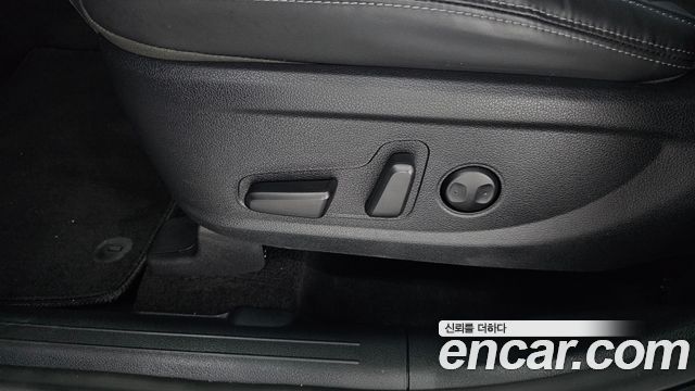 Hyundai Santa Fe Gasoline 2.5T 2WD Prestige 2021 — фото 34